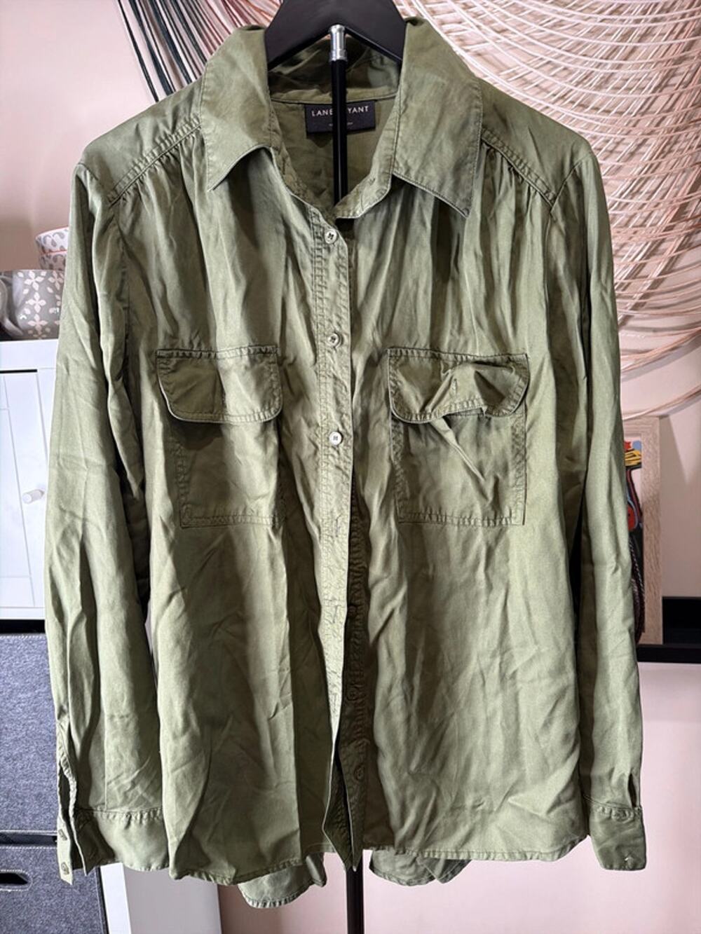 Lane Bryant green button up shirt 18 EUC 3479